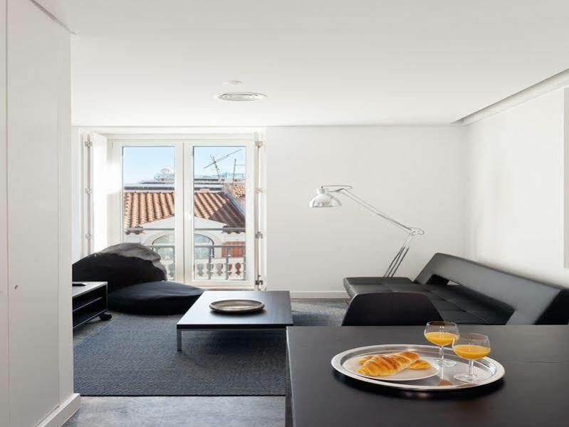 Hello Lisbon Santa Apolonia Apartments Buitenkant foto